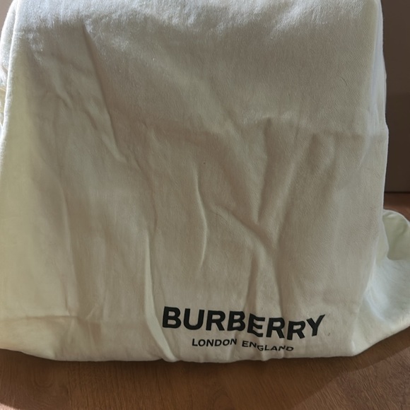 Burberry Dewey Vintage Check Backp - Picture 12 of 14